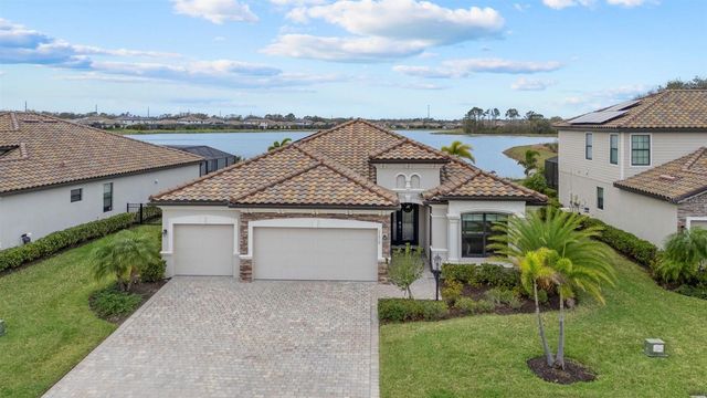 17610 POLO TRAIL, Lakewood Ranch, FL 34211