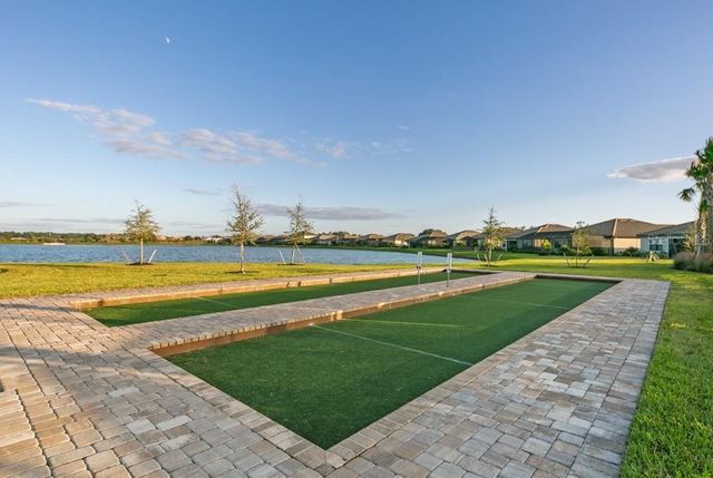 17610 POLO TRAIL, Lakewood Ranch, FL 34211