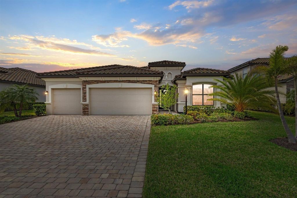 17610 POLO TRAIL, Lakewood Ranch, FL 34211