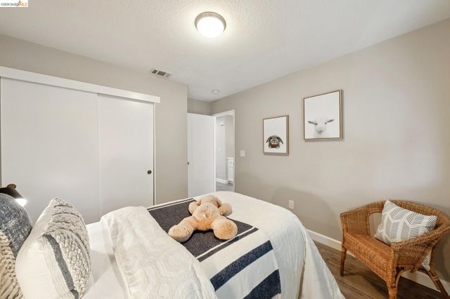 3400 Cobblestone Dr, Rocklin, CA 95765