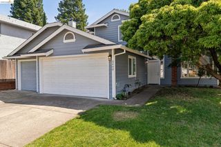3400 Cobblestone Dr, Rocklin, CA 95765