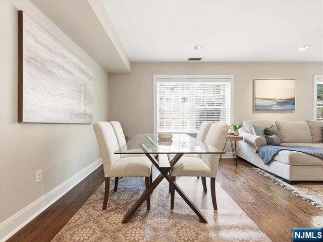 211 3rd Street 1, Hoboken, NJ 07030