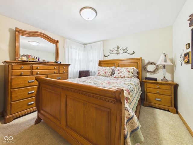 900 Maple Street, Middletown, IN 47356