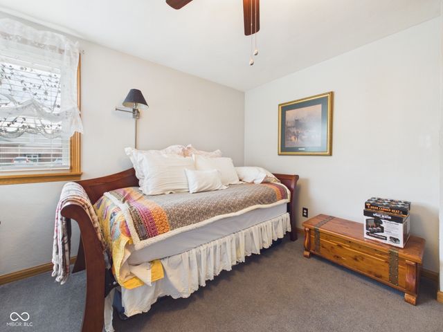 900 Maple Street, Middletown, IN 47356