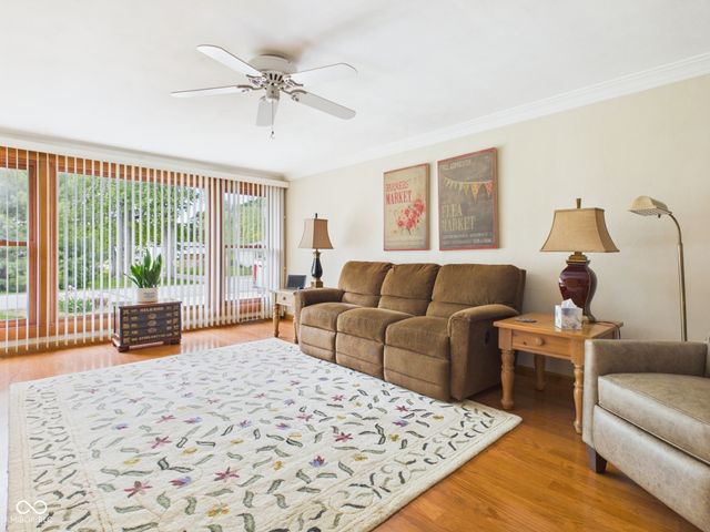 900 Maple Street, Middletown, IN 47356