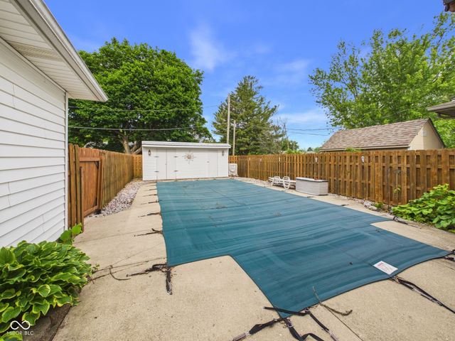 900 Maple Street, Middletown, IN 47356