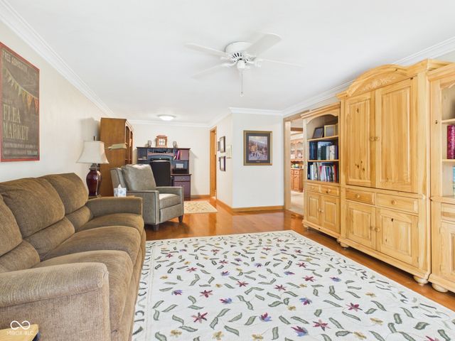 900 Maple Street, Middletown, IN 47356