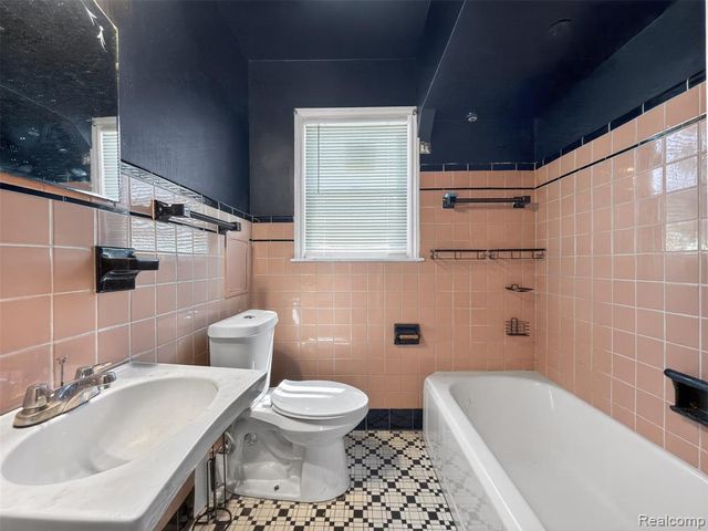 11529 Roxbury Street, Detroit, MI 48224