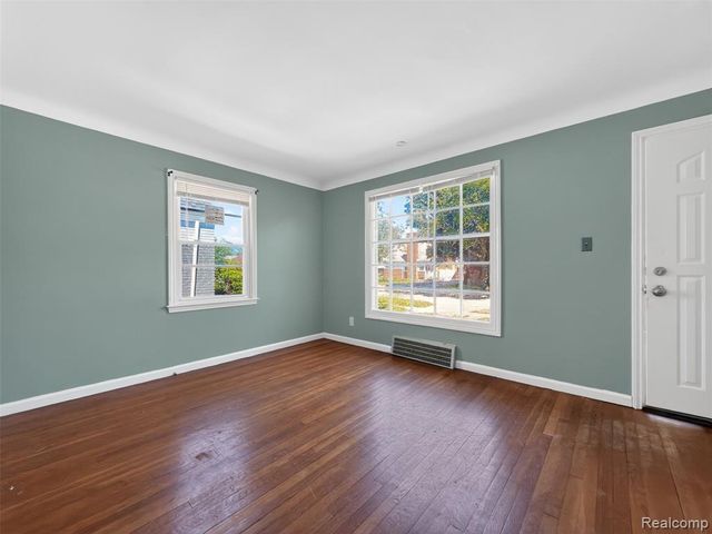 11529 Roxbury Street, Detroit, MI 48224