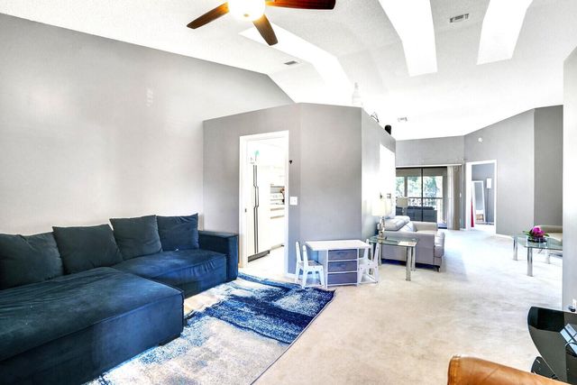 300 Crosswinds Drive E2, Greenacres, FL 33413