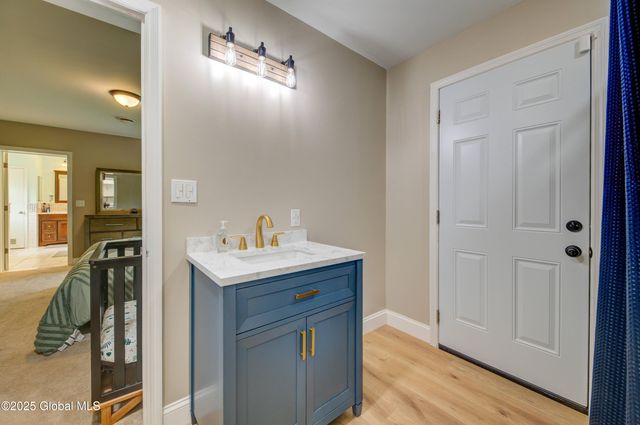 730 McKay Road, Amsterdam, NY 12010