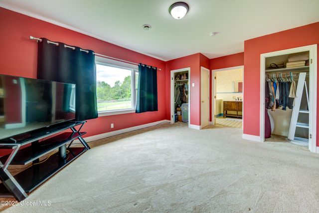 730 McKay Road, Amsterdam, NY 12010