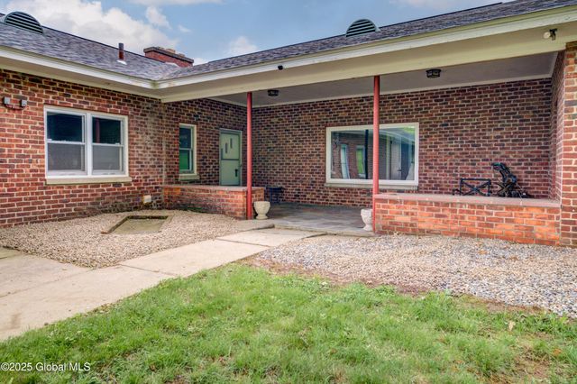 730 McKay Road, Amsterdam, NY 12010