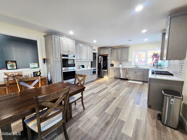 730 McKay Road, Amsterdam, NY 12010