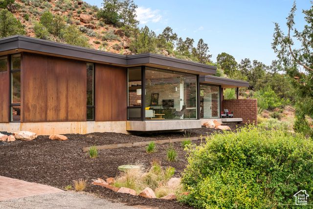 112 CANYON CV, Springdale, UT 84767