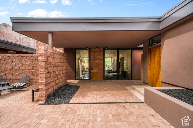 112 CANYON CV, Springdale, UT 84767