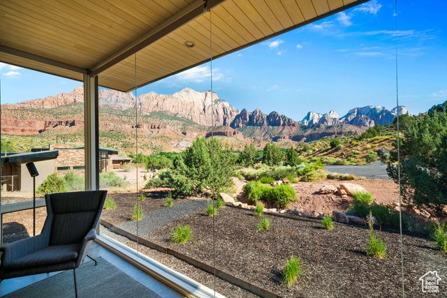 112 CANYON CV, Springdale, UT 84767