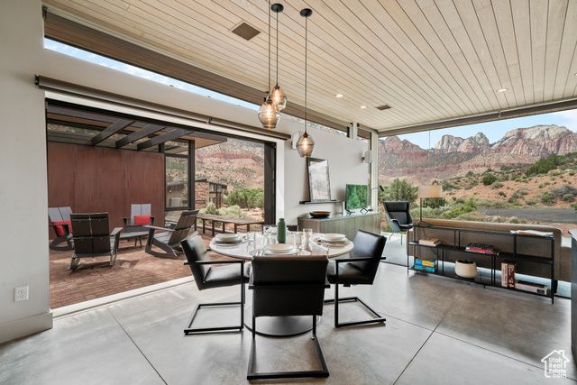 112 CANYON CV, Springdale, UT 84767