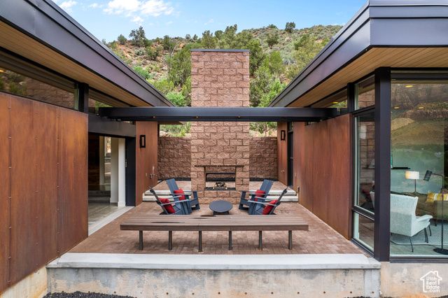 112 CANYON CV, Springdale, UT 84767