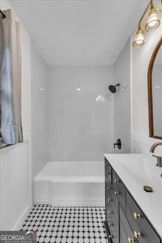 2223 E De Renne Avenue, Savannah, GA 31406