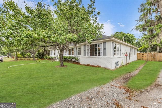 2223 E De Renne Avenue, Savannah, GA 31406