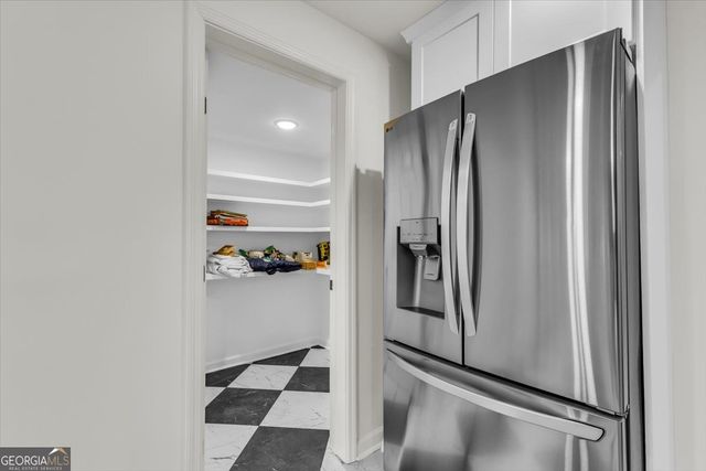 2223 E De Renne Avenue, Savannah, GA 31406