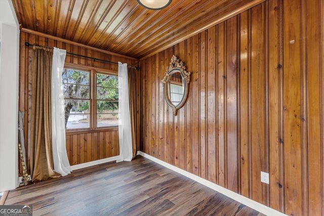 2223 E De Renne Avenue, Savannah, GA 31406