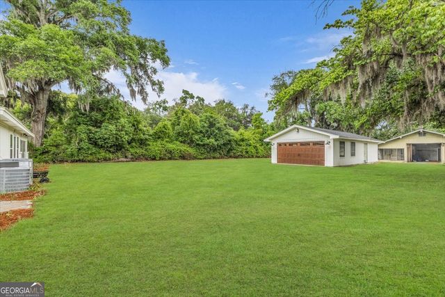 2223 E De Renne Avenue, Savannah, GA 31406