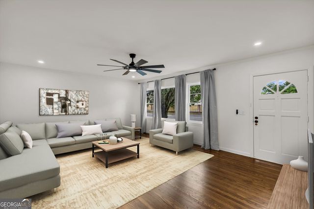 2223 E De Renne Avenue, Savannah, GA 31406