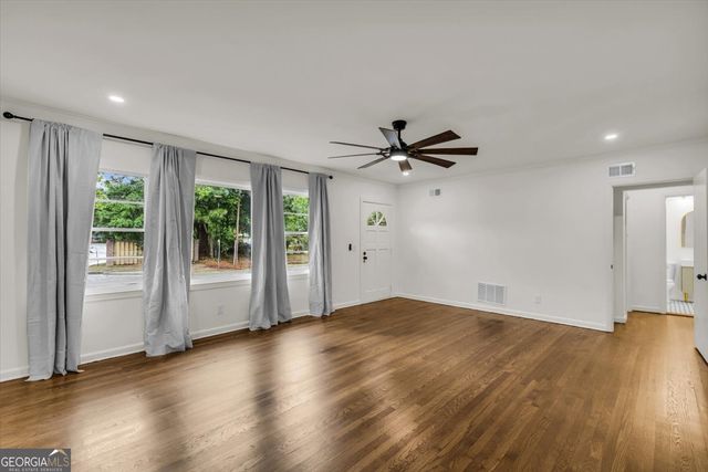 2223 E De Renne Avenue, Savannah, GA 31406