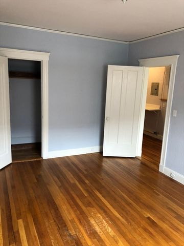 1949 Commonwealth Ave 21, Boston, MA 02135