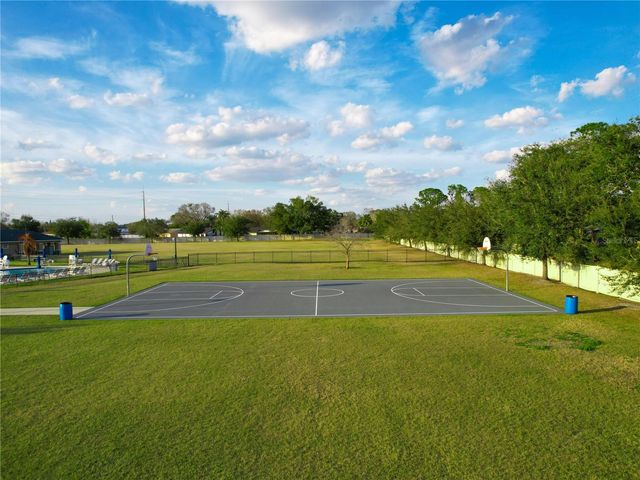 735 PALAISEAU CT, Kissimmee, FL 34759