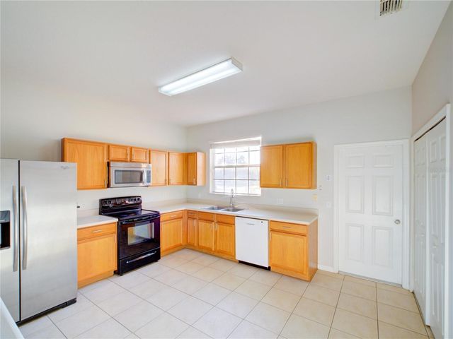 735 PALAISEAU CT, Kissimmee, FL 34759