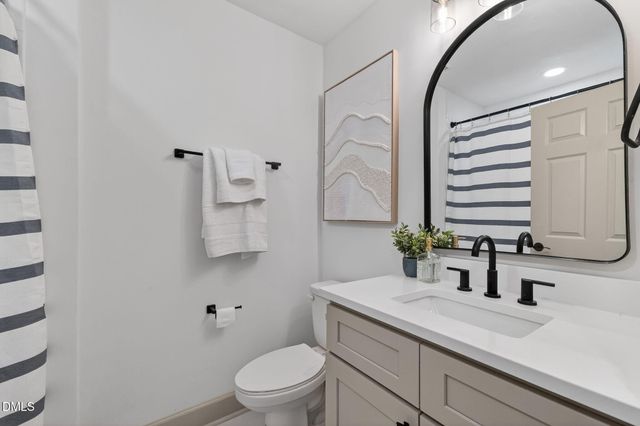 631 Nc-39, Louisburg, NC 27549