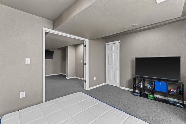 7989 S River COURT, Franklin, WI 53132