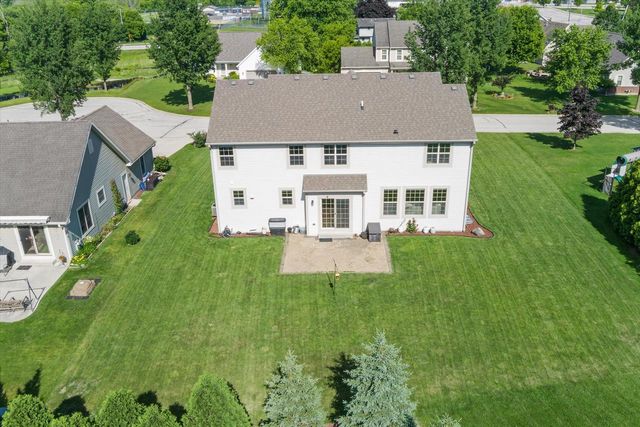 7989 S River COURT, Franklin, WI 53132