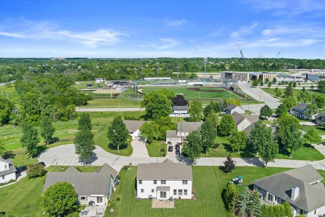7989 S River COURT, Franklin, WI 53132