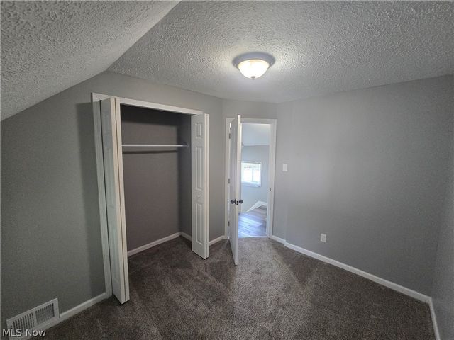 2250 4th Street SW, Akron, OH 44314