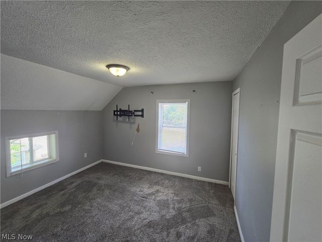 2250 4th Street SW, Akron, OH 44314