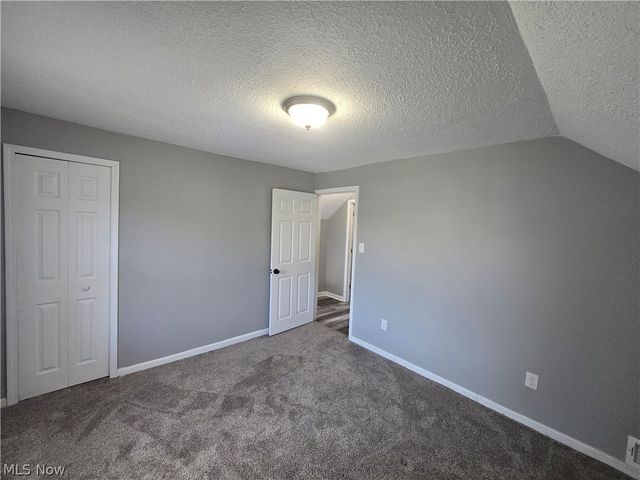 2250 4th Street SW, Akron, OH 44314