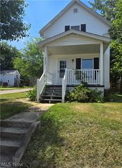 2250 4th Street SW, Akron, OH 44314