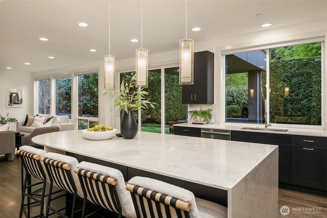 1525 4th Street, Kirkland, WA 98033