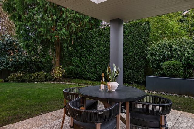 1525 4th Street, Kirkland, WA 98033