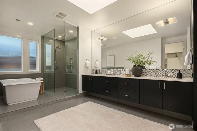 1525 4th Street, Kirkland, WA 98033