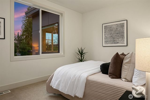 1525 4th Street, Kirkland, WA 98033