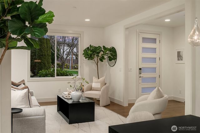 1525 4th Street, Kirkland, WA 98033