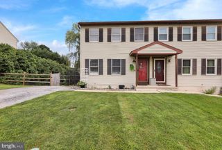 626 LEININGER AVE, Mohnton, PA 19540
