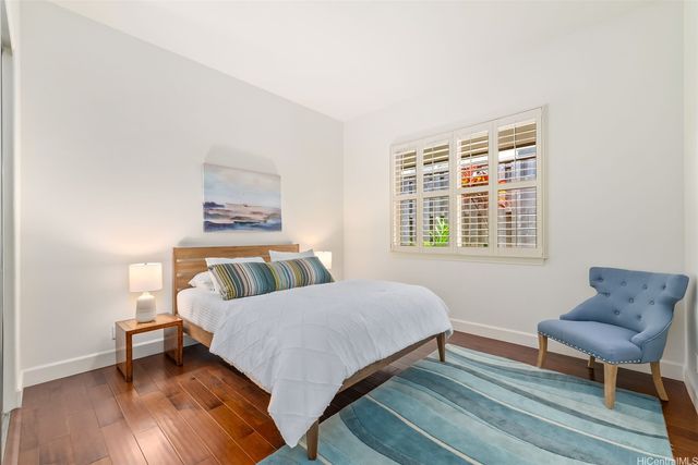 1016 Koko Uka Place, Honolulu, HI 96825