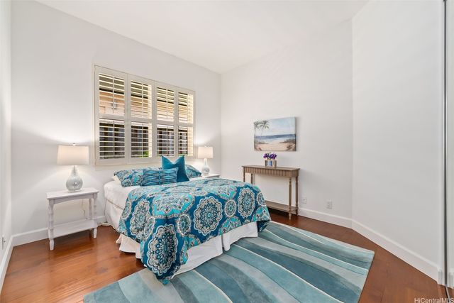 1016 Koko Uka Place, Honolulu, HI 96825