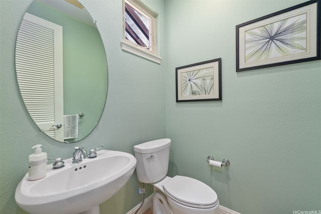 1016 Koko Uka Place, Honolulu, HI 96825